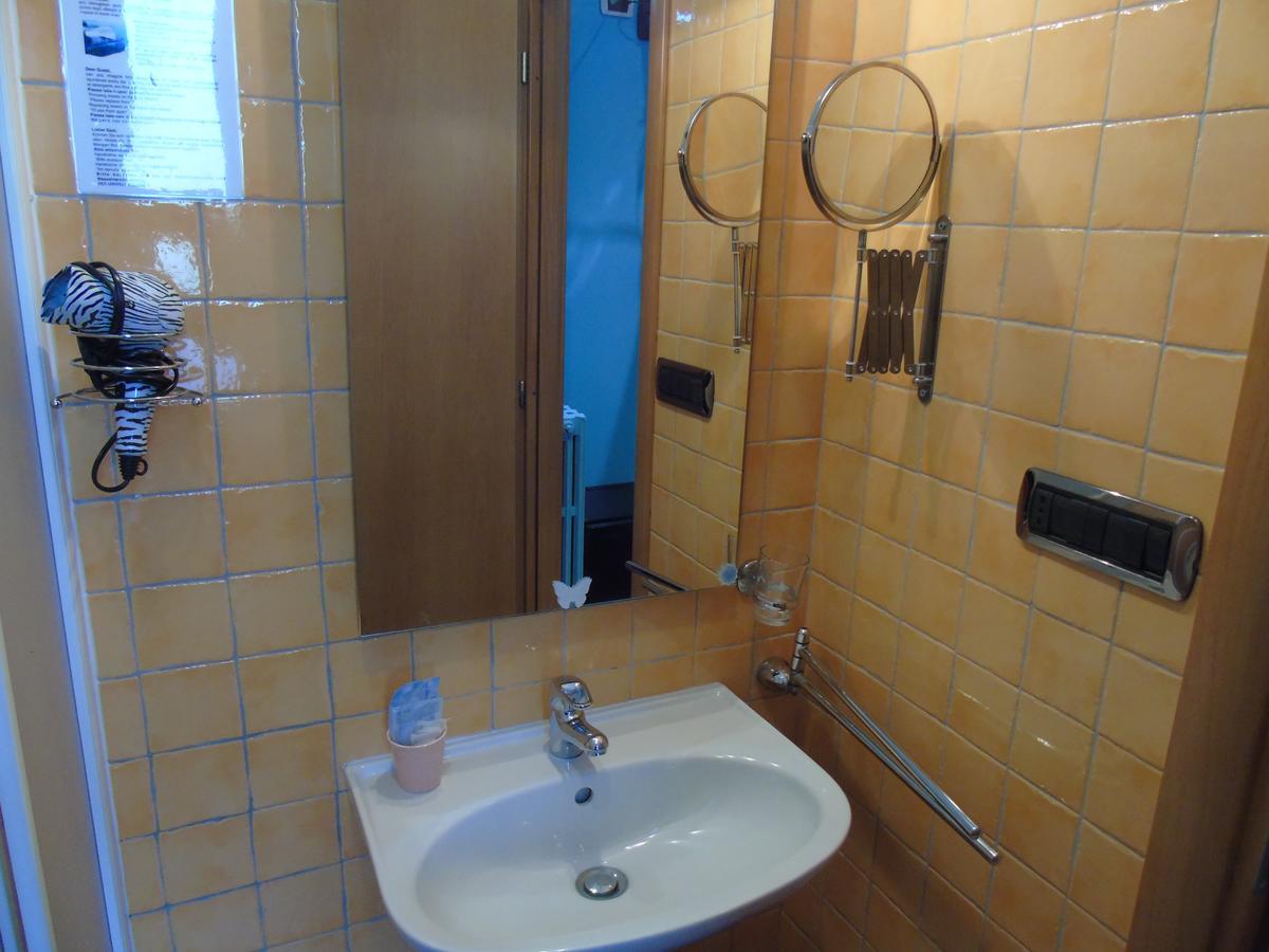 Hotel Rainbow Arma di Taggia Eksteriør bilde